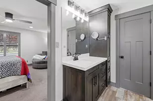 849 W 2700 S, Syracuse, UT 84075 - Photo 19