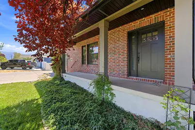 849 W 2700 S, Syracuse, UT 84075 - Photo 5