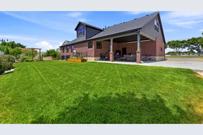 849 W 2700 S, Syracuse, UT 84075 - Photo 43