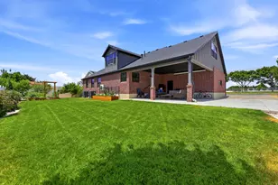 849 W 2700 S, Syracuse, UT 84075 - Photo 43