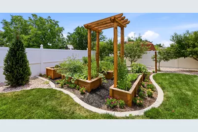849 W 2700 S, Syracuse, UT 84075 - Photo 51
