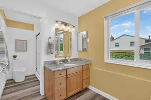 1251 E Sage Ridge Rd, Sandy, UT 84094 - Photo 25