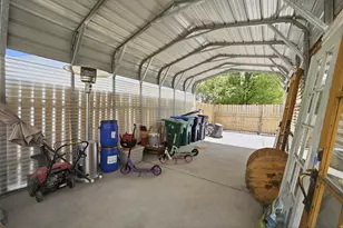1251 E Sage Ridge Rd, Sandy, UT 84094 - Photo 37