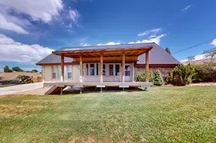 315 E 100 N, Castle Dale, UT 84513 - Photo 3
