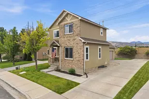 12542 S Mayan St, Riverton, UT 84096 - Photo 3