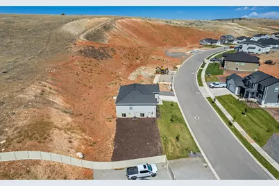 1988 S Marigold Way, Santaquin, UT 84655 - Photo 41