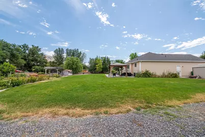 429 E 360 S, Hyrum, UT 84319 - Photo 47