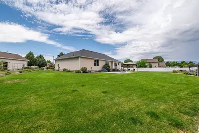 429 E 360 S, Hyrum, UT 84319 - Photo 51