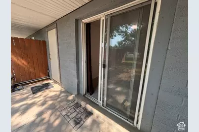 2066 E 3335 S, Salt Lake City, UT 84109 - Photo 13