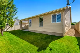 1003 N Bexley Dr W, North Salt Lake, UT 84054 - Photo 25