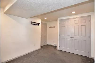 3178 S 4760 W, West Valley, UT 84120 - Photo 35