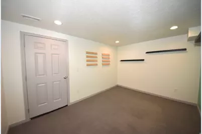 3178 S 4760 W, West Valley, UT 84120 - Photo 37