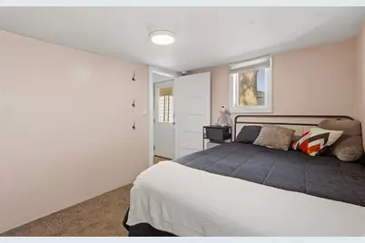 1310 W Indiana Ave S, Salt Lake City, UT 84104 - Photo 23