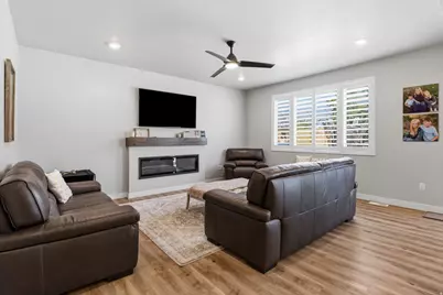 983 S 950 W, Provo, UT 84601 - Photo 9