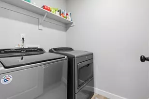 983 S 950 W, Provo, UT 84601 - Photo 33