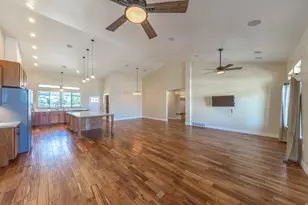3761 S Spinnaker Bay Dr, Saratoga Springs, UT 84045 - Photo 11