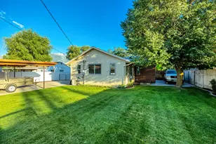 831 E Vics Rd, Sandy, UT 84094 - Photo 17