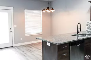 2021 Madie Ln, West Haven, UT 84401 - Photo 5