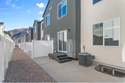 1872 E 670 N #1235, Salem, UT 84653 - Photo 3