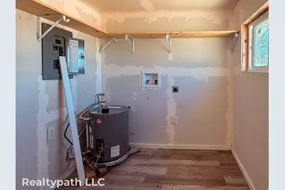 180 W 300 S, Mona, UT 84645 - Photo 25