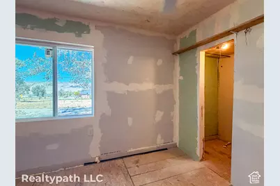 180 W 300 S, Mona, UT 84645 - Photo 27