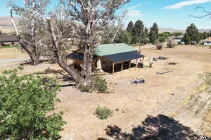 180 W 300 S, Mona, UT 84645 - Photo 3