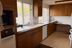 870 E 2780 N, Provo, UT 84604 - Photo 7