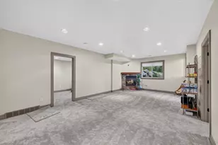 6623 S Hidden Ml Cv, Cottonwood Heights, UT 84121 - Photo 17