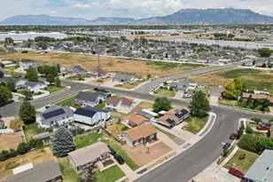 1180 W 975 S, Clearfield, UT 84015 - Photo 41