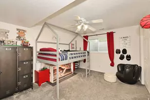 10318 S Silver Willow Dr, Sandy, UT 84070 - Photo 37