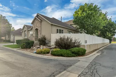 1538 W Wyngate Park Dr, South Jordan, UT 84095 - Photo 33