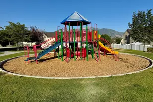 1538 W Wyngate Park Dr, South Jordan, UT 84095 - Photo 45