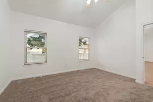 1538 W Wyngate Park Dr, South Jordan, UT 84095 - Photo 13