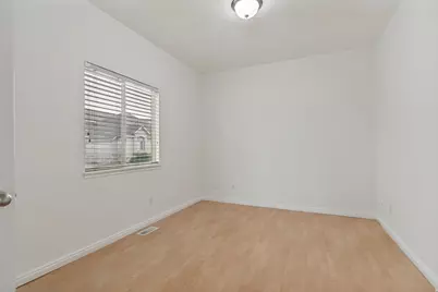 1538 W Wyngate Park Dr, South Jordan, UT 84095 - Photo 15