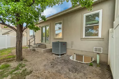 1538 W Wyngate Park Dr, South Jordan, UT 84095 - Photo 41