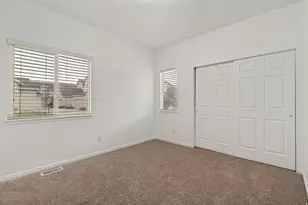 1538 W Wyngate Park Dr, South Jordan, UT 84095 - Photo 17