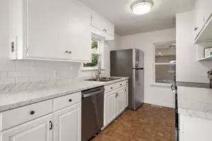 465 E 100 N, Pleasant Grove, UT 84062 - Photo 11
