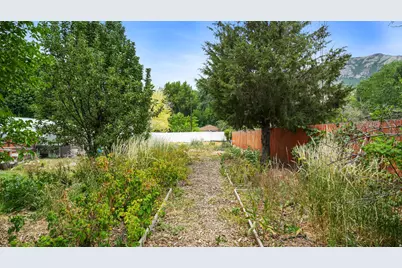 465 E 100 N, Pleasant Grove, UT 84062 - Photo 27