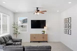 5082 N Damper Dr, Eagle Mountain, UT 84005 - Photo 9