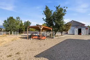 2918 W 8870 S, West Jordan, UT 84088 - Photo 61