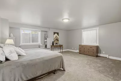 2918 W 8870 S, West Jordan, UT 84088 - Photo 37
