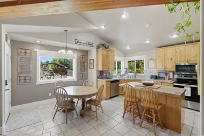 2918 W 8870 S, West Jordan, UT 84088 - Photo 15