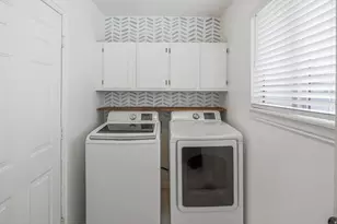 1039 W 1600 N, Lehi, UT 84043 - Photo 17