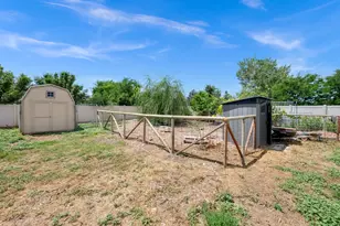 3233 W 1680 N, Clinton, UT 84015 - Photo 11