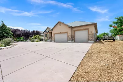 3233 W 1680 N, Clinton, UT 84015 - Photo 3