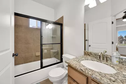 3233 W 1680 N, Clinton, UT 84015 - Photo 37
