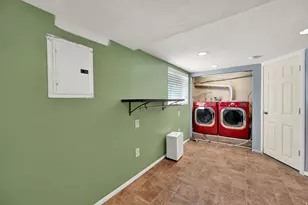 291 S 800 E, Bountiful, UT 84010 - Photo 15