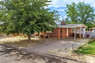 405 Wingate Ave, Moab, UT 84532 - Photo 1