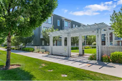 4927 W Daybreak Pkwy, South Jordan, UT 84009 - Photo 25