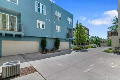 4927 W Daybreak Pkwy, South Jordan, UT 84009 - Photo 27